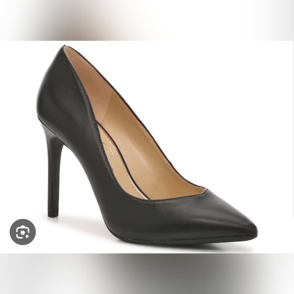 Jessica Simpson Haneh Pumps, black, size 7
